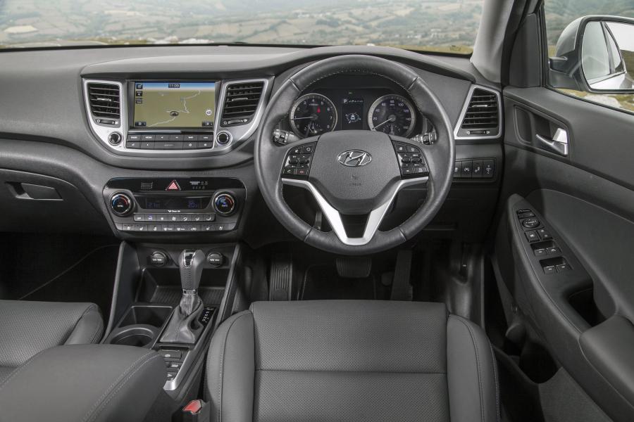  Hyundai Tucson 2015 года  (UK) (фото 19 из 20)